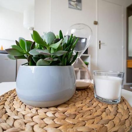 מרסיי Fully Equipped Apartment Ideal For 2 People מראה חיצוני תמונה