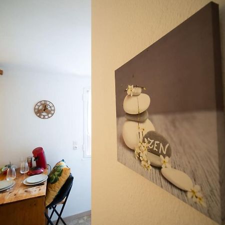 מרסיי Fully Equipped Apartment Ideal For 2 People מראה חיצוני תמונה