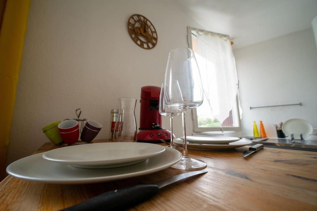 מרסיי Fully Equipped Apartment Ideal For 2 People מראה חיצוני תמונה